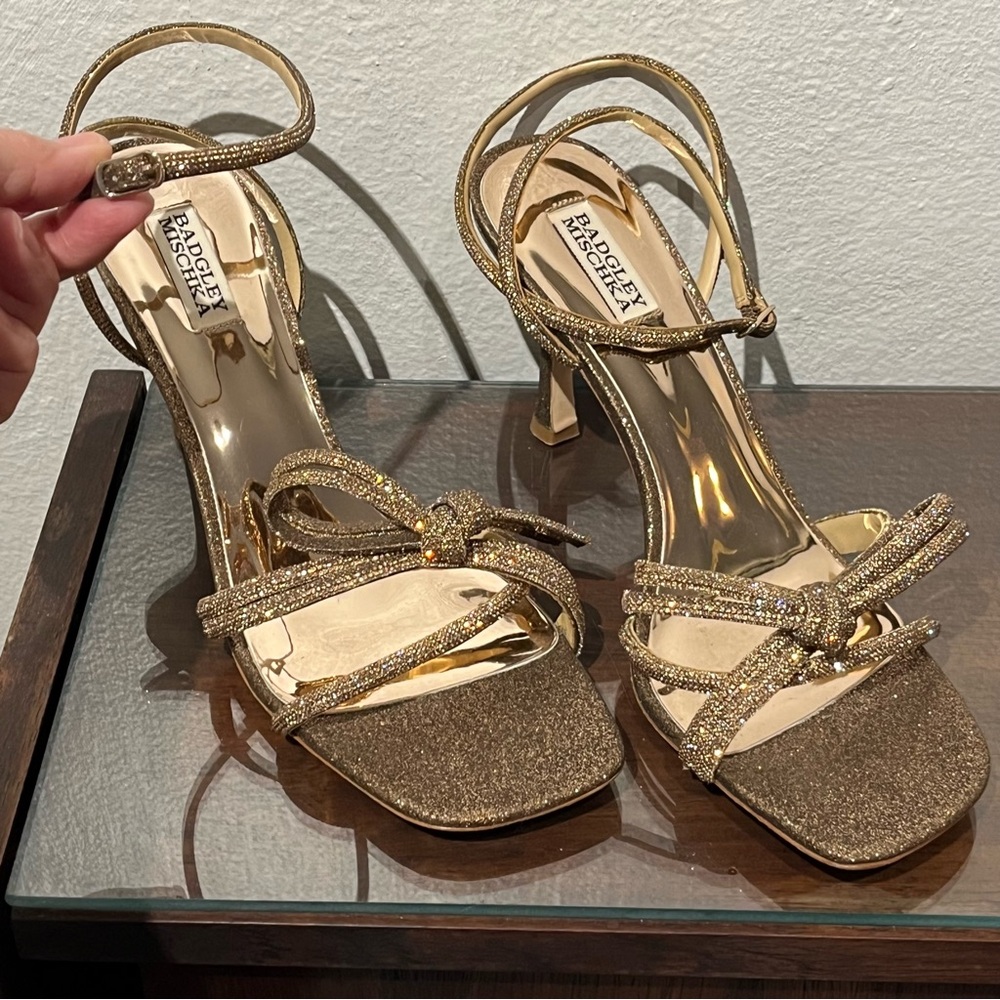 Badgley Mischka Effie Strappy Bow Stiletto Women Heels Size 11 Shoes